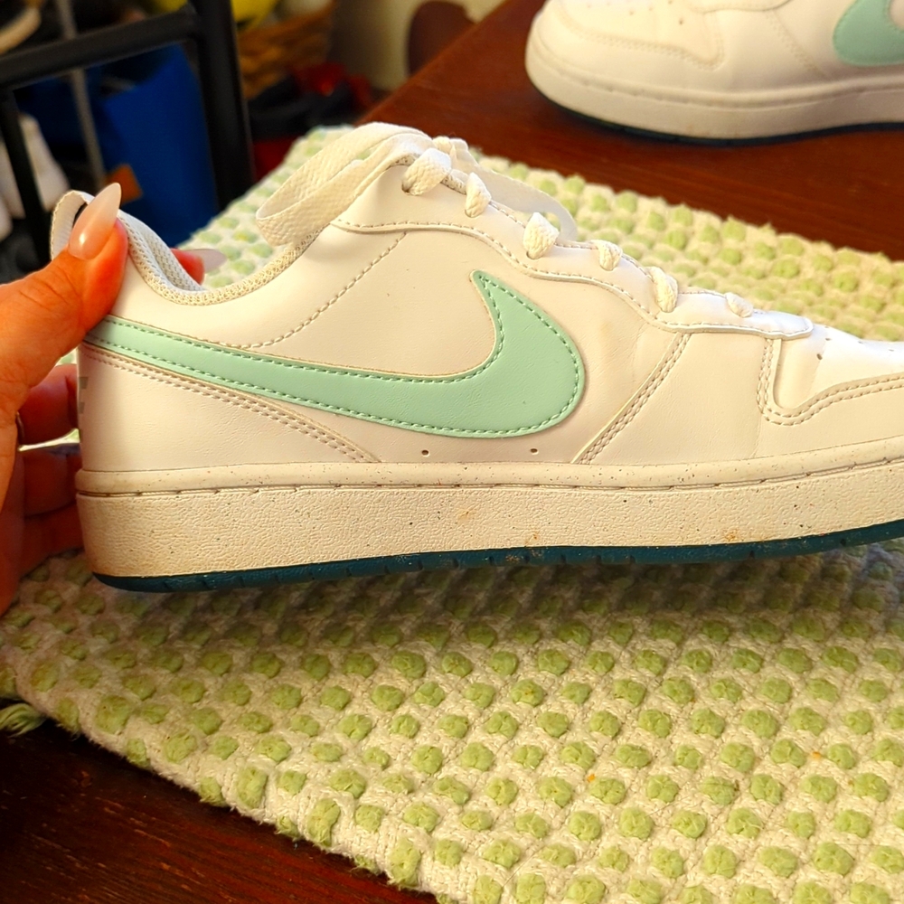 Nike shoes